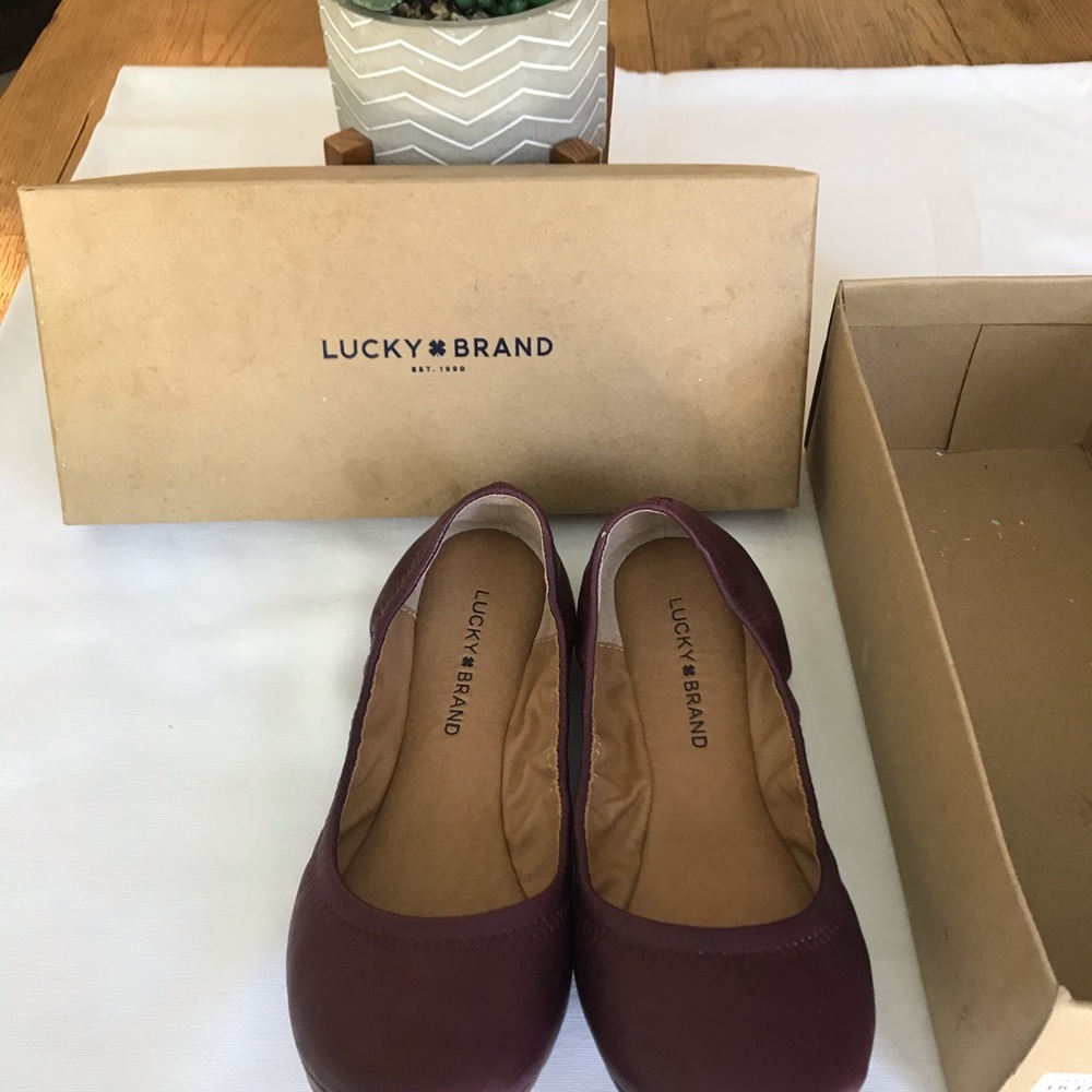Lucky Brand shoes